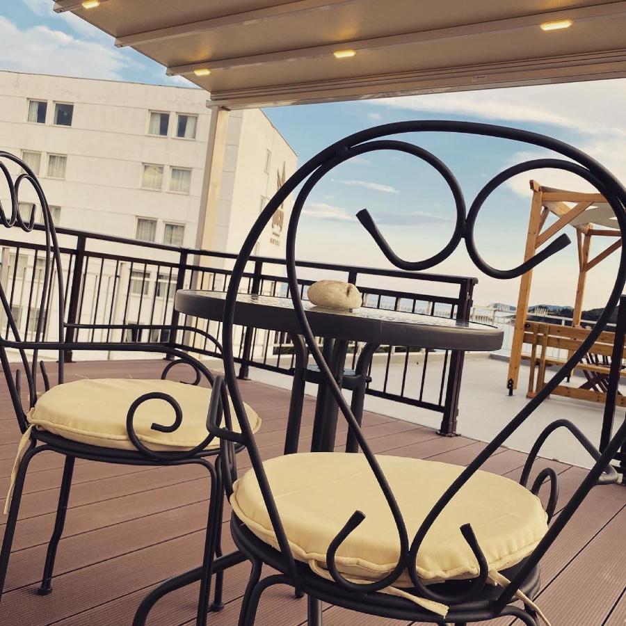 Overwave Apartment كافالا المظهر الخارجي الصورة